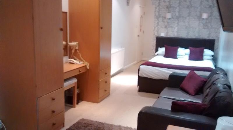 Rushmore Hotel Лондон Екстериор снимка